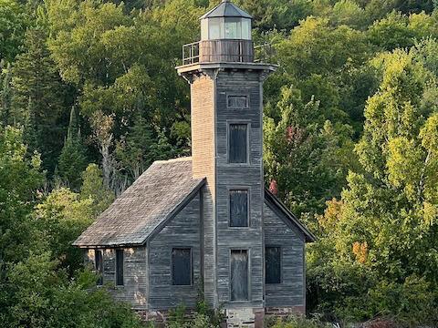 image from Grand Island East Channel Lighthouse