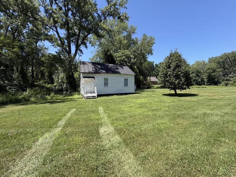 image from Visiting the Real Ichabod Crane Schoolhouse